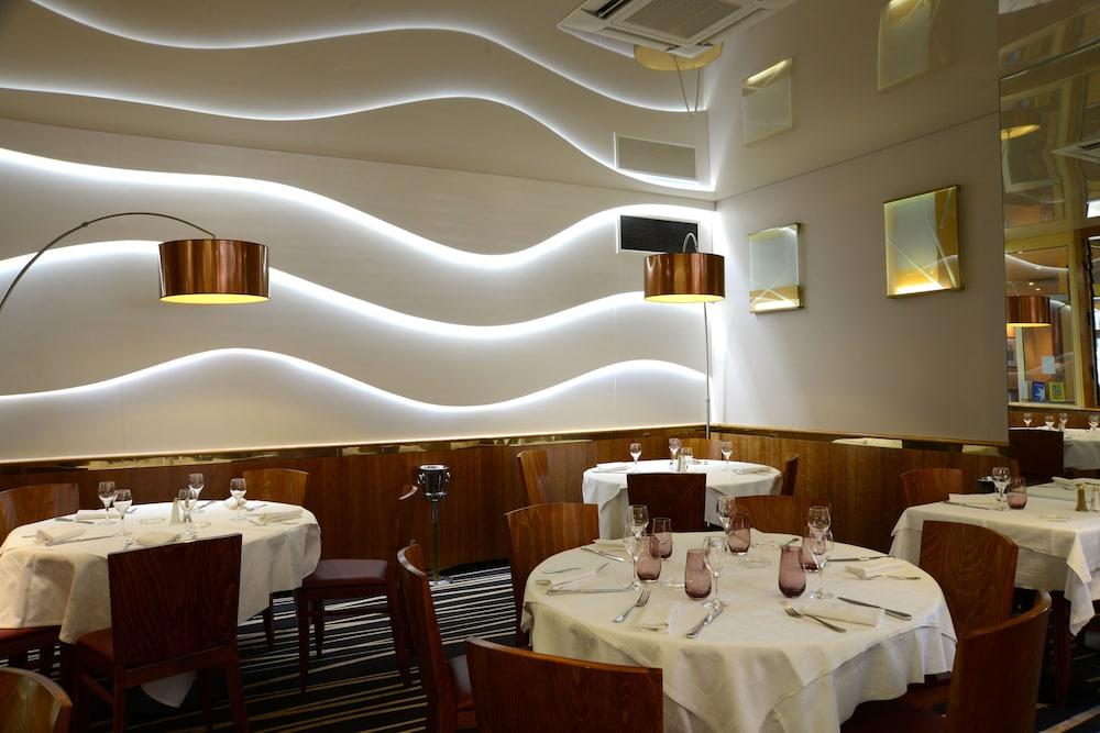 Hotel Mercure Paris