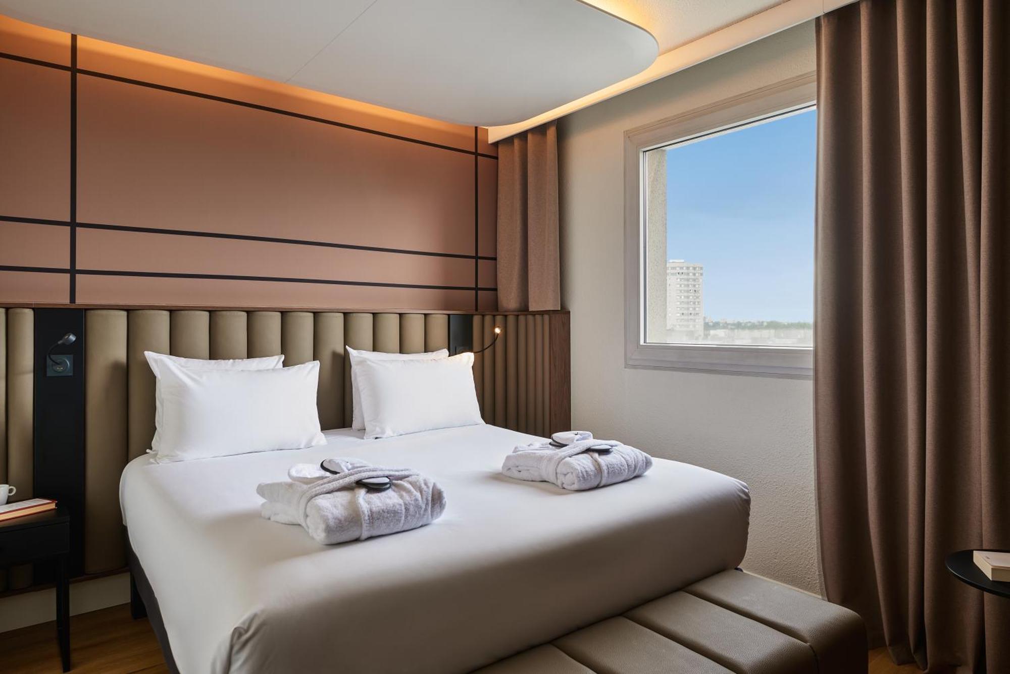 Mercure Paris 4* Nanterre