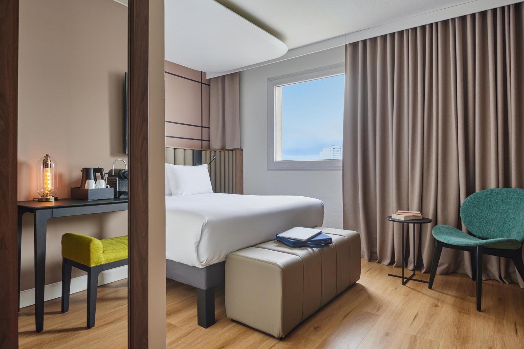 Mercure Paris Hotel