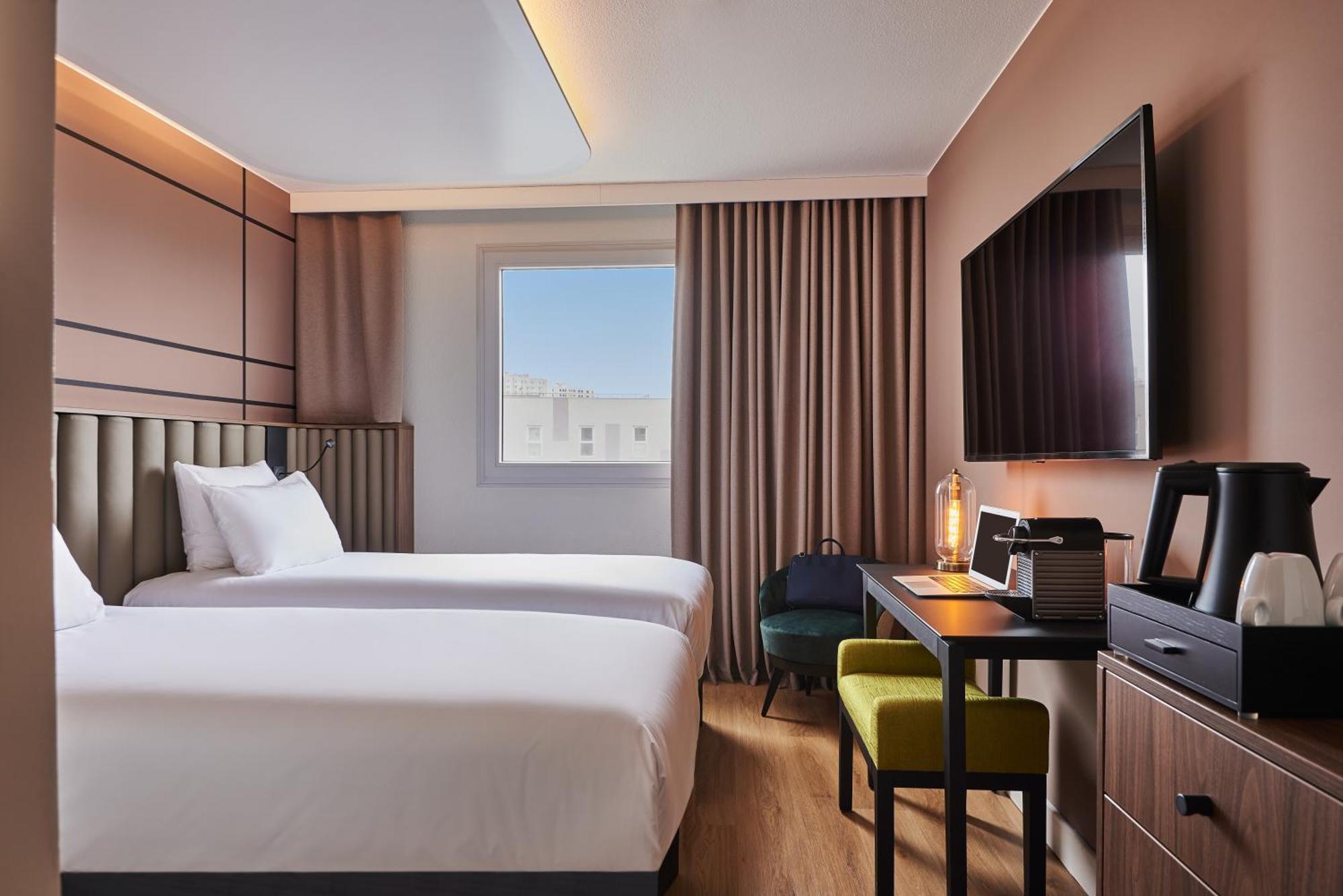 Mercure Paris 4* Nanterre