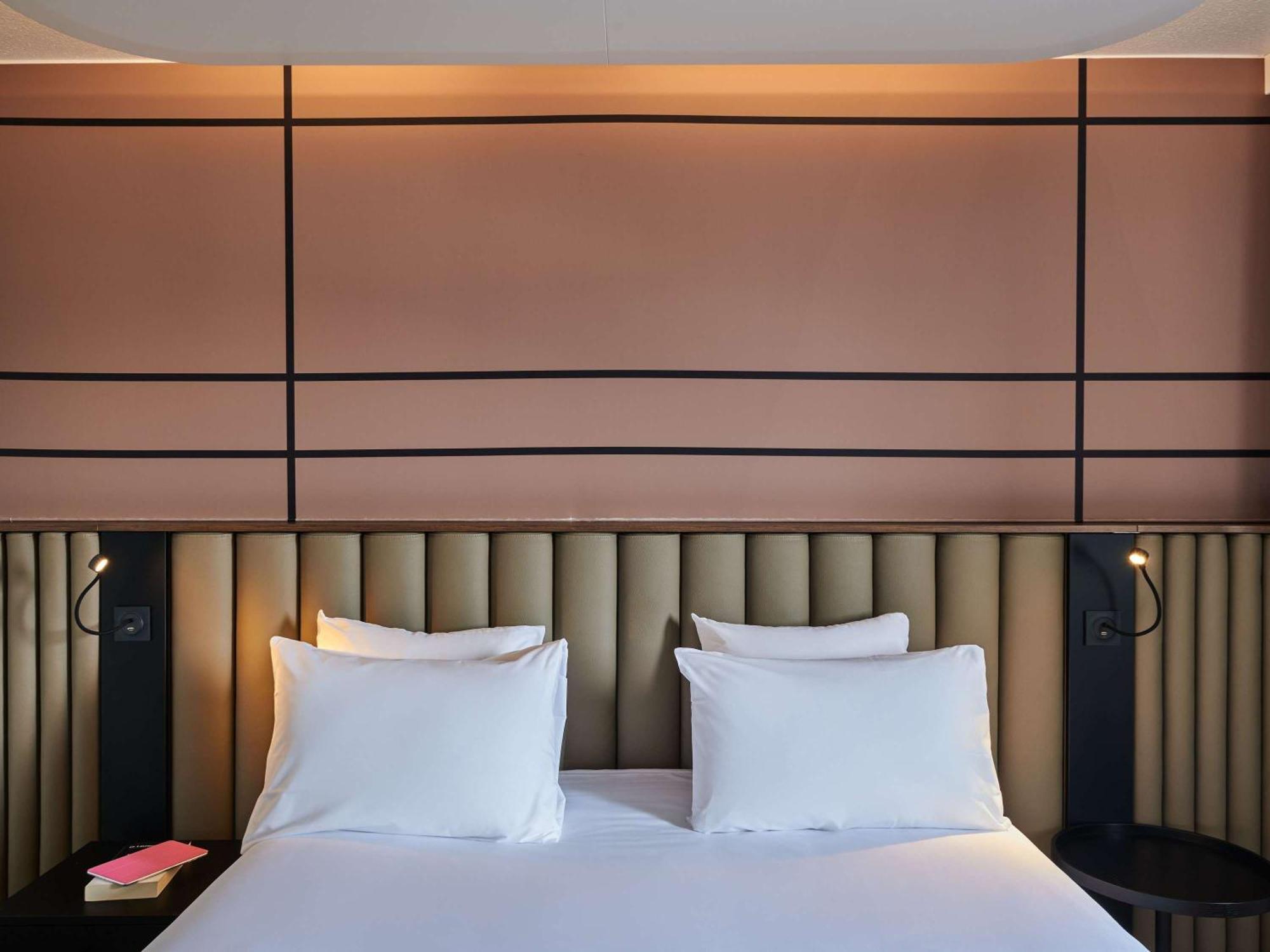 Mercure Paris